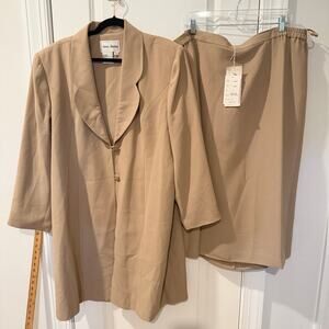 NWOT AUSSIE AUSTINE 2 Piece Skirt Suit PLUS Size 24